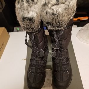 Women Snow boots
